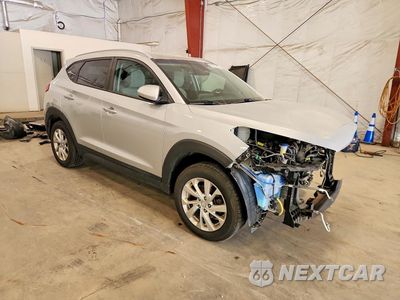 Czwarte zdjęcie samochodu z boku: 2019 HYUNDAI TUCSON VALUE VIN:KM8J3CA48KU037853 - miniatura