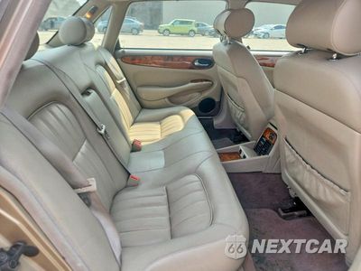 Zdjęcie 10 z 12 samochodu: 1998 JAGUAR XJ8 VIN:SAJHX1244WC841025 - miniatura