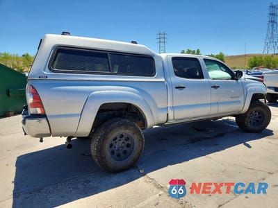 Trzecie zdjęcie samochodu z tyłu: 2006 TOYOTA TACOMA DOUBLE CAB LONG BED VIN:5TEMU52N76Z298809 - miniatura