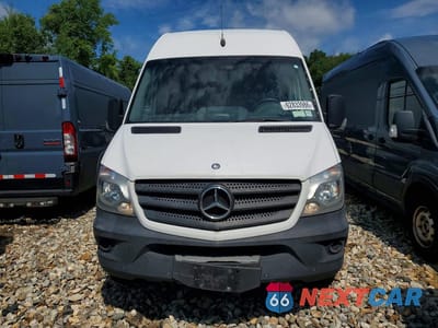 Piąte zdjęcie samochodu w środku: 2016 MERCEDES-BENZ SPRINTER 2500 DELIVERY VAN VIN:WD3PE8DD4GP182938 - miniatura