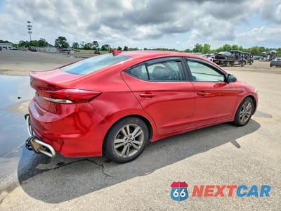 Trzecie zdjęcie samochodu z tyłu: 2018 HYUNDAI ELANTRA SEL VIN:5NPD84LF1JH219930 - miniatura