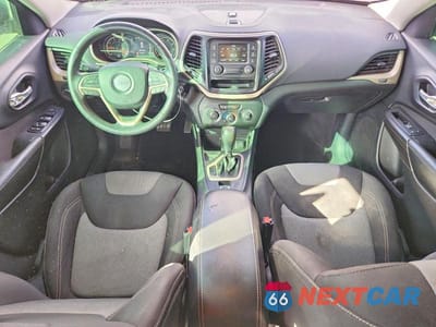 Zdjęcie 8 z 13 samochodu: 2015 JEEP CHEROKEE SPORT VIN:1C4PJLAB5FW525476 - miniatura