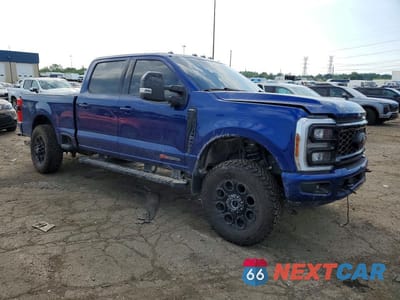 Czwarte zdjęcie samochodu z boku: 2026 FORD F350 SUPER DUTY VIN:1FT8W3BM2TEC27992 - miniatura