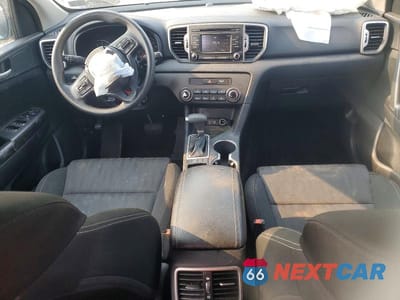 Zdjęcie 8 z 13 samochodu: 2017 KIA SPORTAGE VIN:KNDPM3ACXH7217569 - miniatura