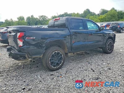 Trzecie zdjęcie samochodu z tyłu: 2026 CHEVROLET COLORADO Z71 VIN:1GCPTDEK4T1138694 - miniatura