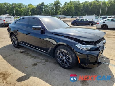 Czwarte zdjęcie samochodu z boku: 2023 BMW I4 EDRIVE 35 VIN:WBY43AW09PFR43046 - miniatura