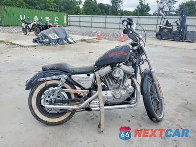 2000 HARLEY-DAVIDSON XL883 1HD4CAM10YK137360 - główne zdjęcie licytacji z USA - miniatura