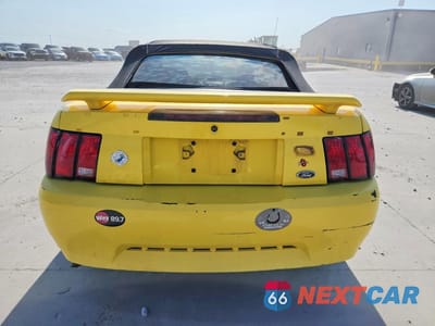 Zdjęcie 6 z 12 samochodu: 2001 FORD MUSTANG VIN:1FAFP44461F114700 - miniatura