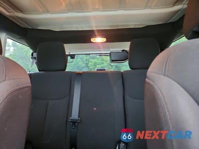 Zdjęcie 10 z 13 samochodu: 2016 JEEP WRANGLER UNLIMITED SPORT VIN:1C4BJWDG6GL206013 - miniatura