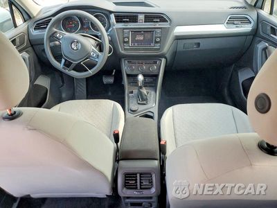 Zdjęcie 8 z 13 samochodu: 2019 VOLKSWAGEN TIGUAN S VIN:3VV0B7AX6KM037022 - miniatura