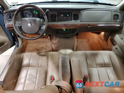 Zdjęcie 8 z 12 samochodu: 2009 MERCURY GRAND MARQUIS LS VIN:2MEHM75V59X625267 - miniatura