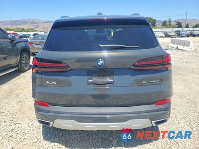 Zdjęcie 6 z 13 samochodu: 2026 BMW X5 XDRIVE50E VIN:5UX43EU08T9039076 - miniatura