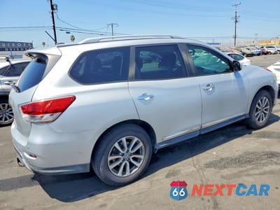 Trzecie zdjęcie samochodu z tyłu: 2013 NISSAN PATHFINDER S VIN:5N1AR2MN0DC610086 - miniatura