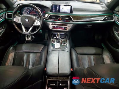 Zdjęcie 8 z 13 samochodu: 2019 BMW 740 I VIN:WBA7E2C53KB217310 - miniatura