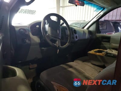 Zdjęcie 8 z 12 samochodu: 2004 FORD F150 VIN:1FTRX12W04NB16494 - miniatura
