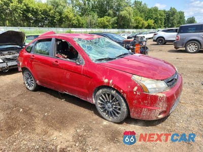 Czwarte zdjęcie samochodu z boku: 2010 FORD FOCUS SES VIN:1FAHP3GN1AW105331 - miniatura