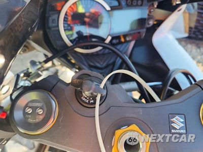 Zdjęcie 8 z 9 samochodu: 2025 SUZUKI GSX-R750 VIN:JS1GR7MA9S7100229 - miniatura