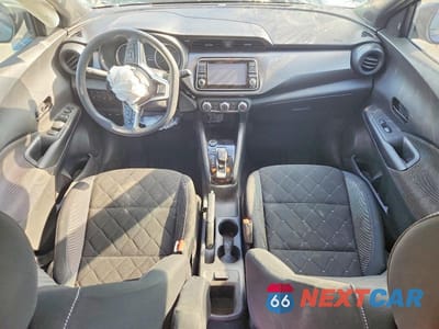Zdjęcie 8 z 14 samochodu: 2020 NISSAN KICKS S VIN:3N1CP5BVXLL533689 - miniatura