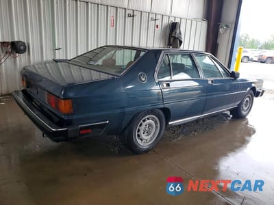 Trzecie zdjęcie samochodu z tyłu: 1984 MASERATI QUATTROPORTE VIN:ZAMBC110XEA305054 - miniatura