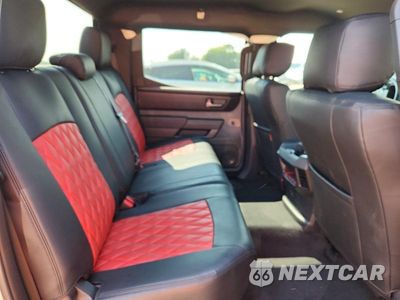 Zdjęcie 10 z 12 samochodu: 2025 TOYOTA TUNDRA SR5 VIN:5TFLA5DB8SX289982 - miniatura