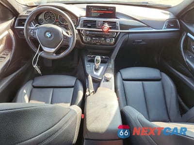 Zdjęcie 8 z 12 samochodu: 2018 BMW 330 XI VIN:WBA8D9G56JNU66689 - miniatura