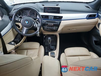 Zdjęcie 8 z 13 samochodu: 2017 BMW X1 SDRIVE28I VIN:WBXHU7C36H5H36418 - miniatura