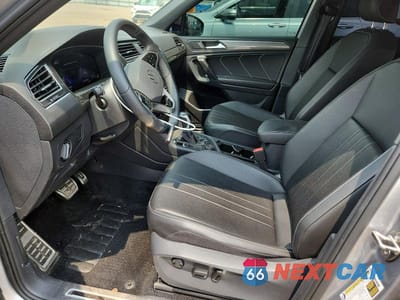 Zdjęcie 7 z 13 samochodu: 2024 VOLKSWAGEN TIGUAN SE R-LINE BLACK VIN:3VV8B7AX8RM117547 - miniatura