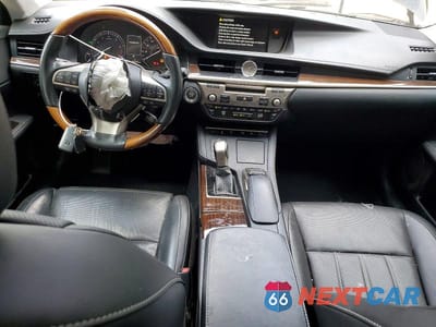 Zdjęcie 8 z 12 samochodu: 2016 LEXUS ES 350 VIN:58ABK1GG3GU024134 - miniatura