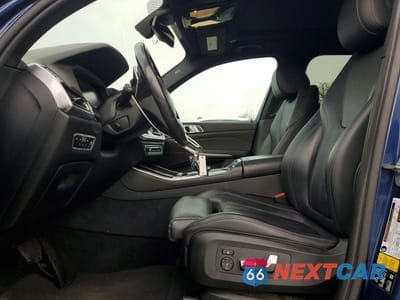 Zdjęcie 7 z 13 samochodu: 2019 BMW X5 XDRIVE40I VIN:5UXCR6C59KLK80661 - miniatura