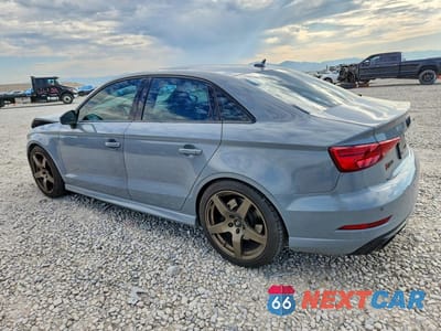 Drugie zdjęcie samochodu z przodu: 2018 AUDI RS3 VIN:WUABWGFF9J1901975 - miniatura