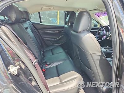 Zdjęcie 10 z 12 samochodu: 2021 MAZDA 3 SELECT VIN:JM1BPBBL9M1343168 - miniatura