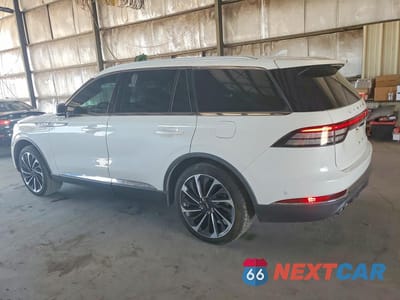 Drugie zdjęcie samochodu z przodu: 2020 LINCOLN AVIATOR RESERVE VIN:5LM5J7XC7LGL32632 - miniatura