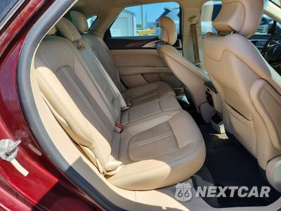 Zdjęcie 10 z 12 samochodu: 2017 LINCOLN MKZ RESERVE VIN:3LN6L5E99HR644433 - miniatura