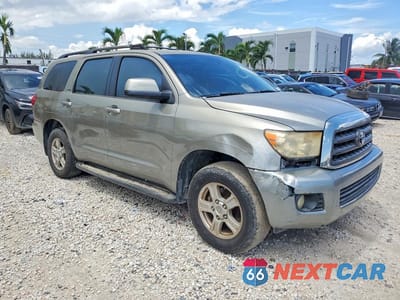 Czwarte zdjęcie samochodu z boku: 2011 TOYOTA SEQUOIA SR5 VIN:5TDZY5G18BS034800 - miniatura
