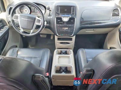 Zdjęcie 8 z 14 samochodu: 2015 CHRYSLER TOWN & COUNTRY TOURING VIN:2C4RC1BG2FR645150 - miniatura