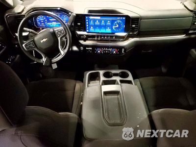 Zdjęcie 8 z 13 samochodu: 2026 CHEVROLET SILVERADO K1500 LT VIN:1GCUKDED2TZ148357 - miniatura