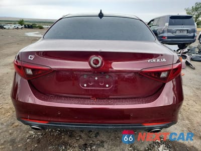 Zdjęcie 6 z 13 samochodu: 2018 ALFA ROMEO GIULIA TI VIN:ZARFAECN4J7583358 - miniatura