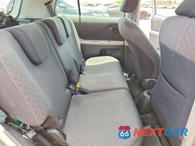 Zdjęcie 10 z 13 samochodu: 2010 TOYOTA YARIS BASE VIN:JTDKT4K39A5281959 - miniatura