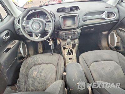 Zdjęcie 8 z 13 samochodu: 2018 JEEP RENEGADE SPORT VIN:ZACCJBAB6JPH68325 - miniatura