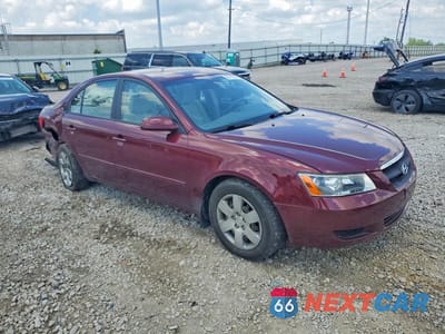 Czwarte zdjęcie samochodu z boku: 2007 HYUNDAI SONATA GLS VIN:5NPET46C87H281614 - miniatura