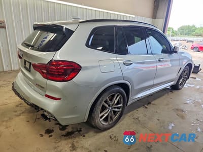 Trzecie zdjęcie samochodu z tyłu: 2021 BMW X3 XDRIVEM40I VIN:5UXTY9C00M9E27770 - miniatura