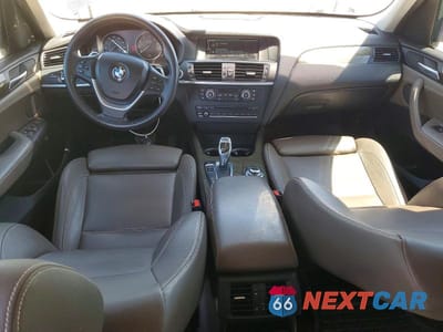 Zdjęcie 8 z 12 samochodu: 2011 BMW X3 XDRIVE35I VIN:5UXWX7C57BL733930 - miniatura