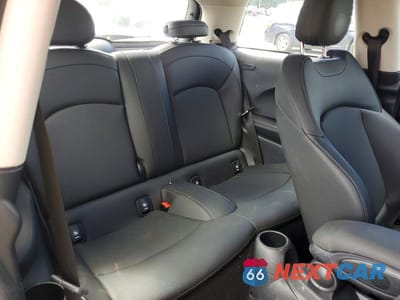 Zdjęcie 11 z 14 samochodu: 2024 MINI COOPER SE VIN:WMW13DJ0XR2V87730 - miniatura