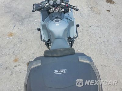 Zdjęcie 6 z 9 samochodu: 2008 KAWASAKI ZG1400 B VIN:JKBZGNB118A005984 - miniatura