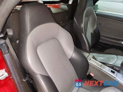 Zdjęcie 10 z 12 samochodu: 2005 CHRYSLER CROSSFIRE LIMITED VIN:1C3AN65L25X045343 - miniatura