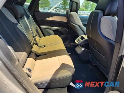 Zdjęcie 11 z 13 samochodu: 2024 CADILLAC LYRIQ TECH VIN:1GYKPMRK0RZ113014 - miniatura