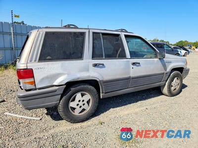 Trzecie zdjęcie samochodu z tyłu: 1995 JEEP GRAND CHEROKEE LAREDO VIN:1J4GZ58S5SC638375 - miniatura