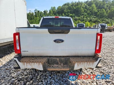 Zdjęcie 6 z 13 samochodu: 2026 FORD F350 SUPER DUTY VIN:1FT8W3BN4TEC25122 - miniatura