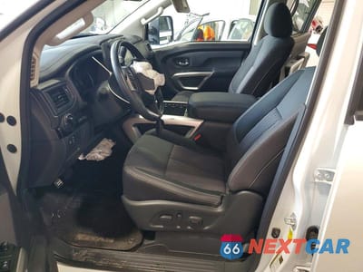 Zdjęcie 7 z 13 samochodu: 2023 NISSAN TITAN SV VIN:1N6AA1EDXPN109773 - miniatura