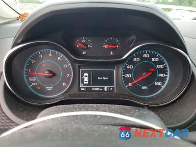 Zdjęcie 9 z 12 samochodu: 2017 CHEVROLET CRUZE LS VIN:1G1BC5SM9H7134949 - miniatura